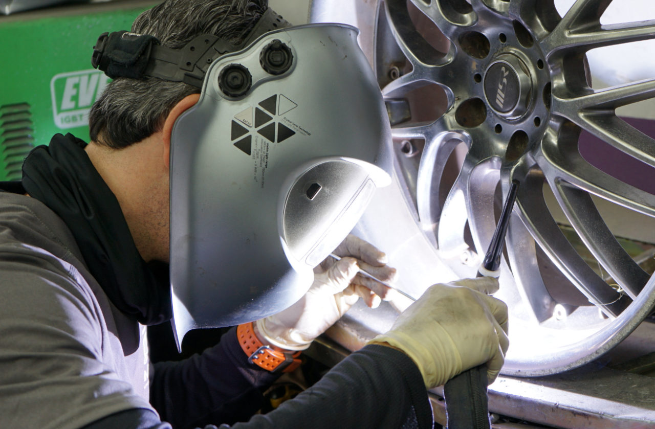 Cracked Wheel Repair Rim Repair Services Rim Renew Cracked Wheel Repair Rim Repair Services Rim Renew